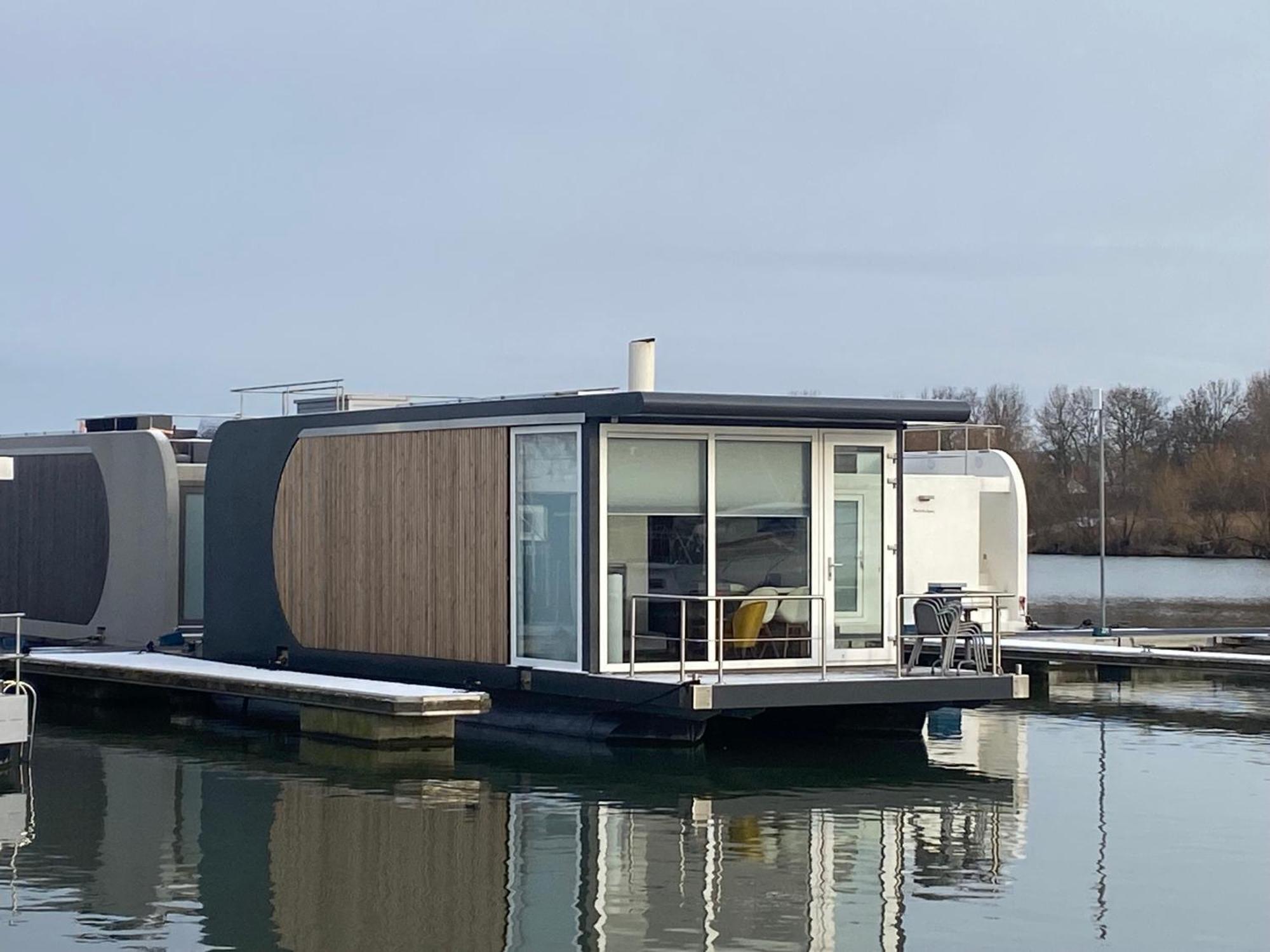 Houseboat Trinidad Hotel Maastricht Exterior foto